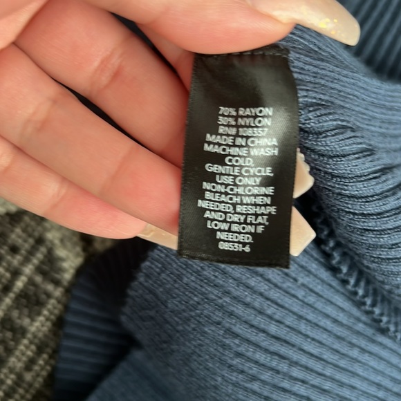 NWOT Worthington Sweater Top - Picture 6 of 6